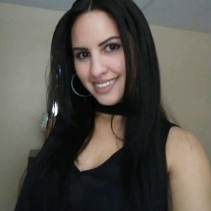 Meet your Posher, Vanessa